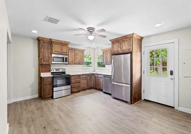 Photo 3 of Single family home for sale at 107 S Flower Ln, Chico, TX 76431 | MLS# 21370721 | Listing updated on 2026-08-28
