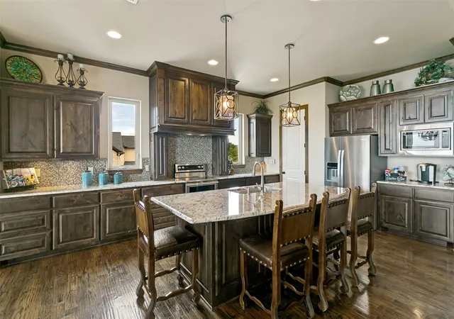 Photo 4 of Single family home for sale at 15 Bay Hill Dr, Possum Kingdom Lake, TX 76449 | MLS# 21330719 | Listing updated on 2026-08-29