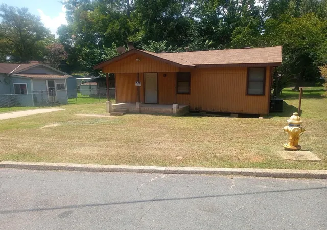 Photo 1 of Single family home for sale at 707 Moore St, Minden, LA 71055 | MLS# 21351375 | Listing updated on 2026-08-27