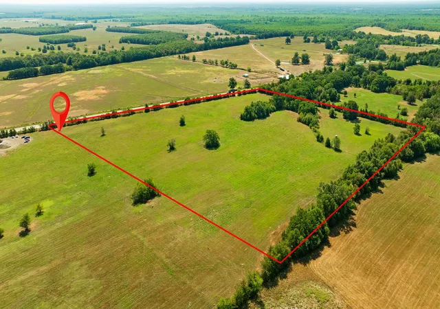 Photo 2 of Land for sale at Tbd S Hwy 37, Bogata, TX 75417 | MLS# 21370775 | Listing updated on 2026-08-28