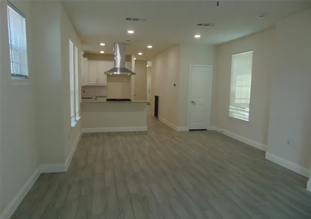 Photo 3 of Single family home for sale at 2239 Anderson St, Dallas, TX 75215 | MLS# 21371236 | Listing updated on 2026-08-28