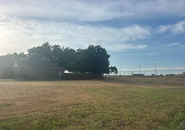 Photo 3 of Land for sale at 0 Brookfield Dr, Boyd, TX 76023 | MLS# 21366532 | Listing updated on 2026-08-28