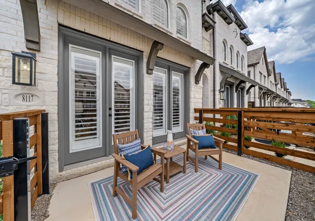 Photo 2 of Townhouse for sale at 8117 Legacy Oak Dr, Mc Kinney, TX 75071 | MLS# 21357132 | Listing updated on 2026-10-05