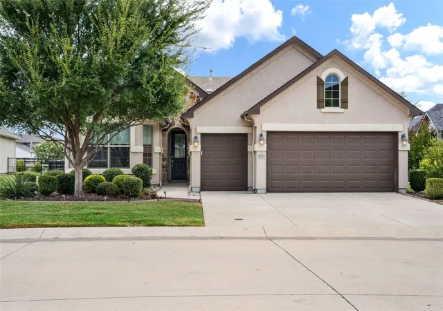 Photo 1 of Single family home for sale at 10224 Lindenwood Trl, Denton, TX 76207 | MLS# 21369751 | Listing updated on 2026-08-28