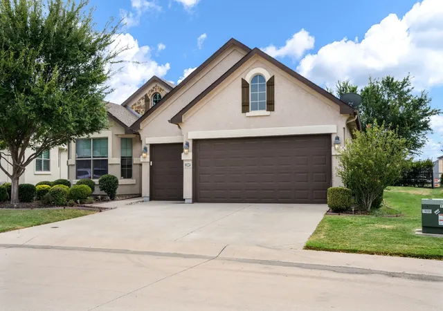 Photo 2 of Single family home for sale at 10224 Lindenwood Trl, Denton, TX 76207 | MLS# 21369751 | Listing updated on 2026-08-28