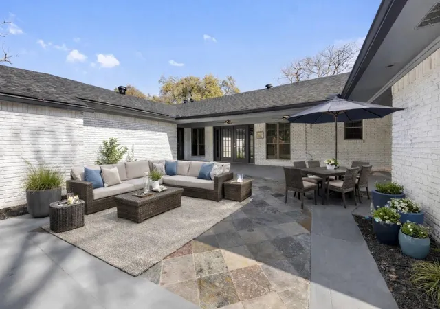 Photo 1 of Single family home for sale at 14909 Hillcrest, Dallas, TX 75248 | MLS# 21371253 | Listing updated on 2026-09-23