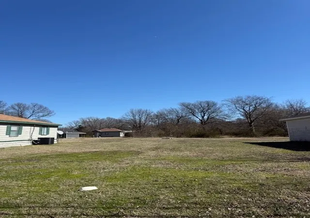 Photo 2 of Land for sale at 1620 Fitzhugh Ave, Paris, TX 75460 | MLS# 21371329 | Listing updated on 2026-08-28