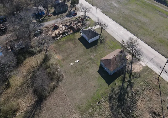 Photo 4 of Land for sale at 1620 Fitzhugh Ave, Paris, TX 75460 | MLS# 21371329 | Listing updated on 2026-08-28