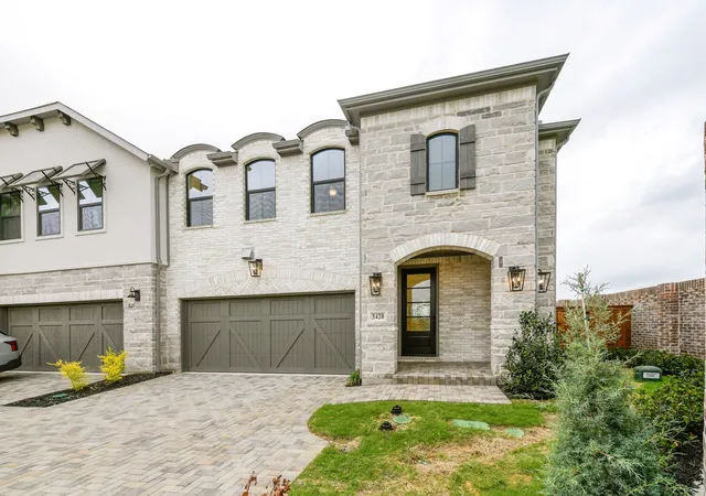 Photo 2 of Townhouse for sale at 3420 Brocco Rd, Celina, TX 75009 | MLS# 21371330 | Listing updated on 2026-08-28