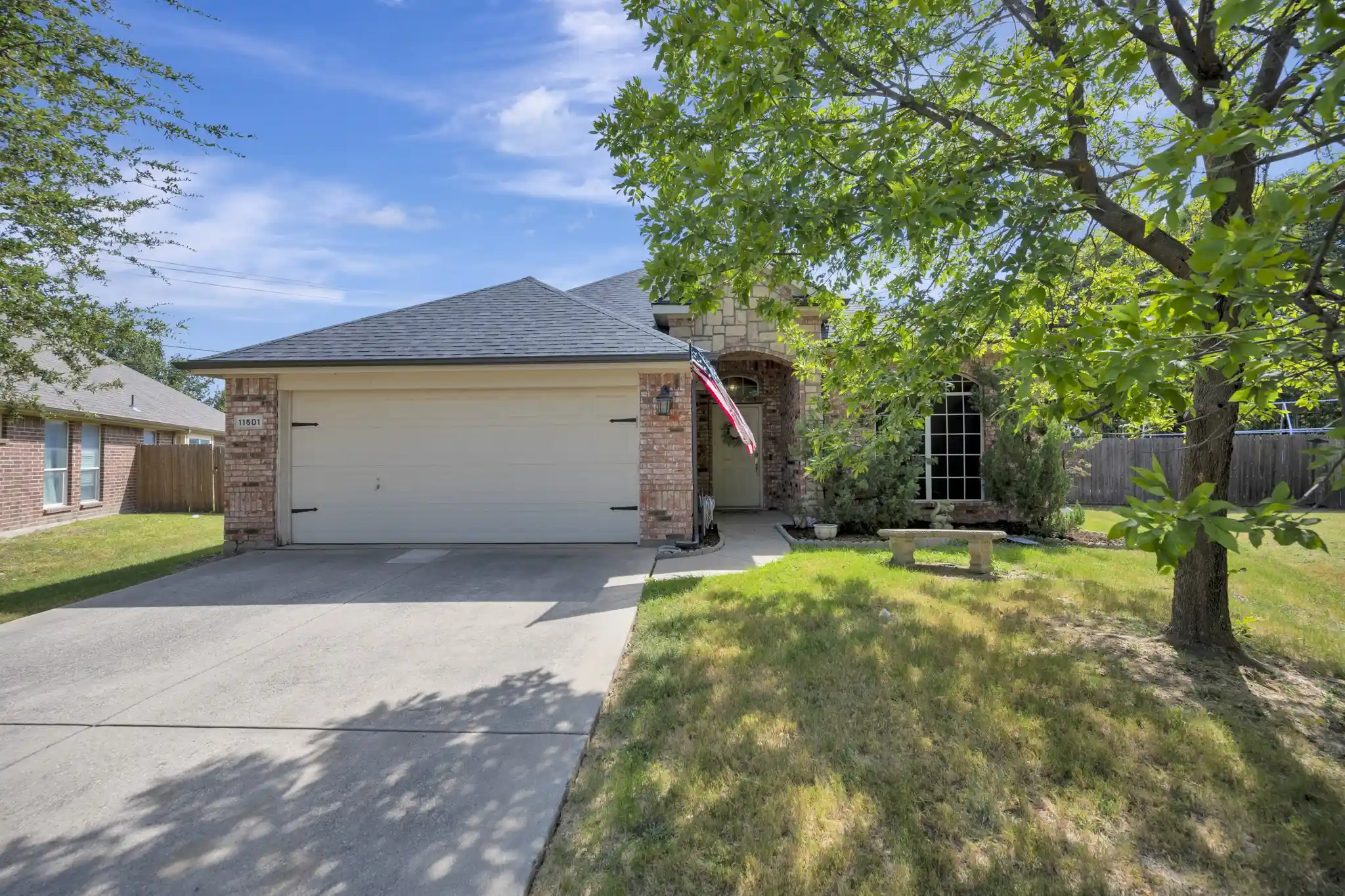 Photo 1 of Sale Pending at 11501 Emory Trl, Fort Worth, TX 76244 | MLS# 21370731 | Listing updated on 2026-10-23