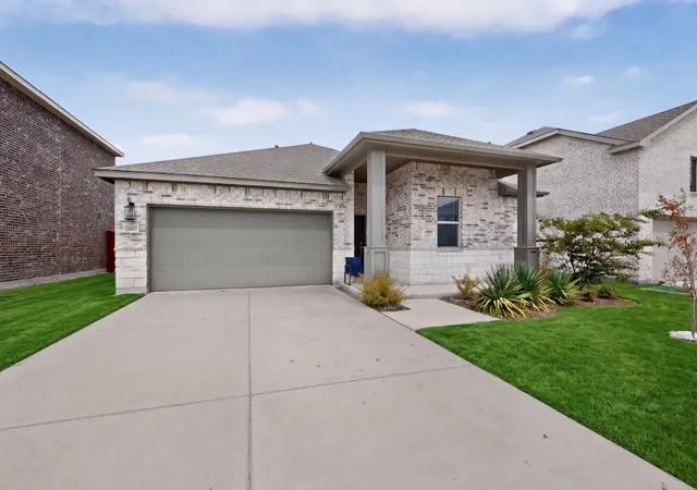 Photo 2 of Single family home for sale at 2607 Ontario Dr, Seagoville, TX 75159 | MLS# 21371246 | Listing updated on 2026-08-28