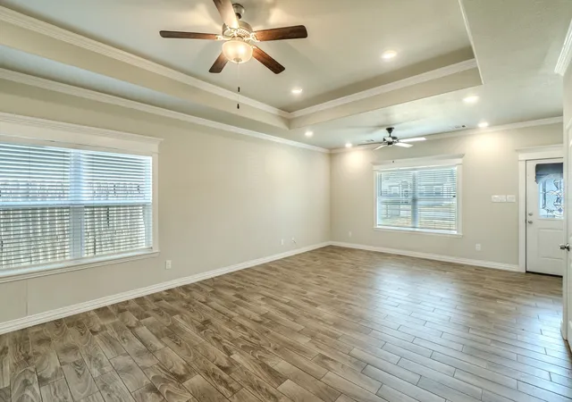 Photo 4 of Single family home for sale at 2016 Langston St, Fort Worth, TX 76105 | MLS# 21369019 | Listing updated on 2026-08-28