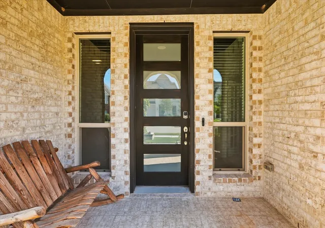 Photo 3 of Single family home for sale at 524 Long Meadow Dr, Haslet, TX 76052 | MLS# 21368027 | Listing updated on 2026-08-28