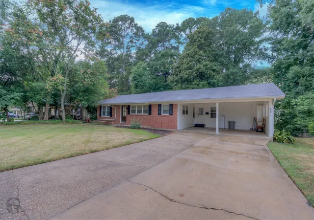 Photo 2 of Single family home for sale at 803 Drew Ln, Minden, LA 71055 | MLS# 21370726 | Listing updated on 2026-08-28