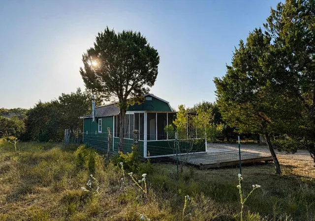 Photo 2 of Single family home for sale at 1098 Winter Rd, Gatesville, TX 76528 | MLS# 21369890 | Listing updated on 2026-08-28