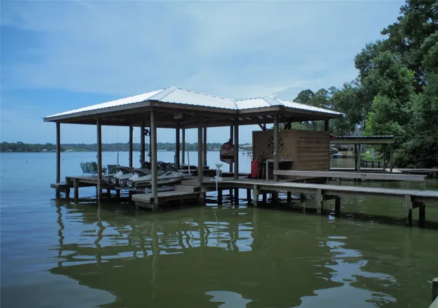 Photo 4 of Land for sale at 462 Lakefront Dr, Onalaska, TX 77360 | MLS# 21371206 | Listing updated on 2026-10-03