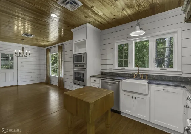 Photo 3 of Single family home for sale at 4114 Maryland Ave, Shreveport, LA 71106 | MLS# 21369334 | Listing updated on 2026-10-03
