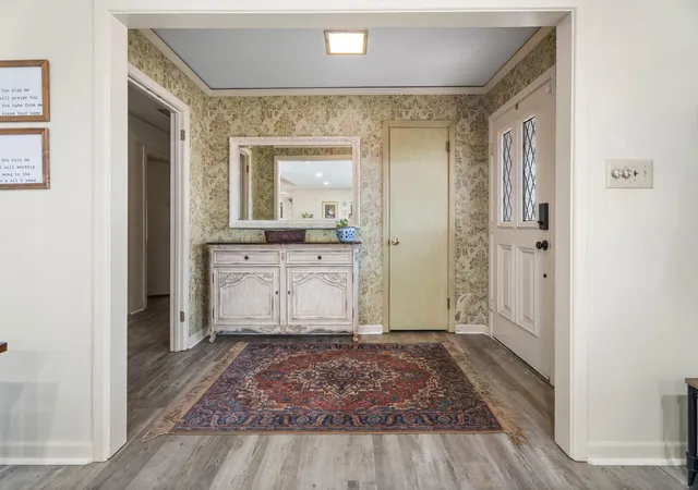 Photo 2 of Single family home for sale at 1936 Montrose Dr, Tyler, TX 75701 | MLS# 21371451 | Listing updated on 2026-09-25