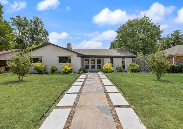 Photo 1 of Single family home for sale at 1702 Baltimore Dr, Richardson, TX 75081 | MLS# 21370679 | Listing updated on 2026-10-01