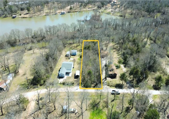 Photo 2 of Land for sale at Tbd Silvey Dr, Hawk Cove, TX 75474 | MLS# 21370652 | Listing updated on 2026-08-28