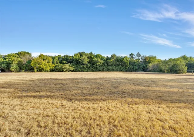 Photo 3 of Land for sale at 501 W Red Bird Ln, Duncanville, TX 75116 | MLS# 21370260 | Listing updated on 2026-09-25