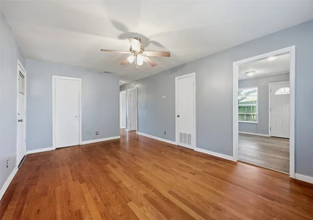 Photo 3 of Single family home for sale at 636 S Andrews Ave, Sherman, TX 75090 | MLS# 21370398 | Listing updated on 2026-09-24