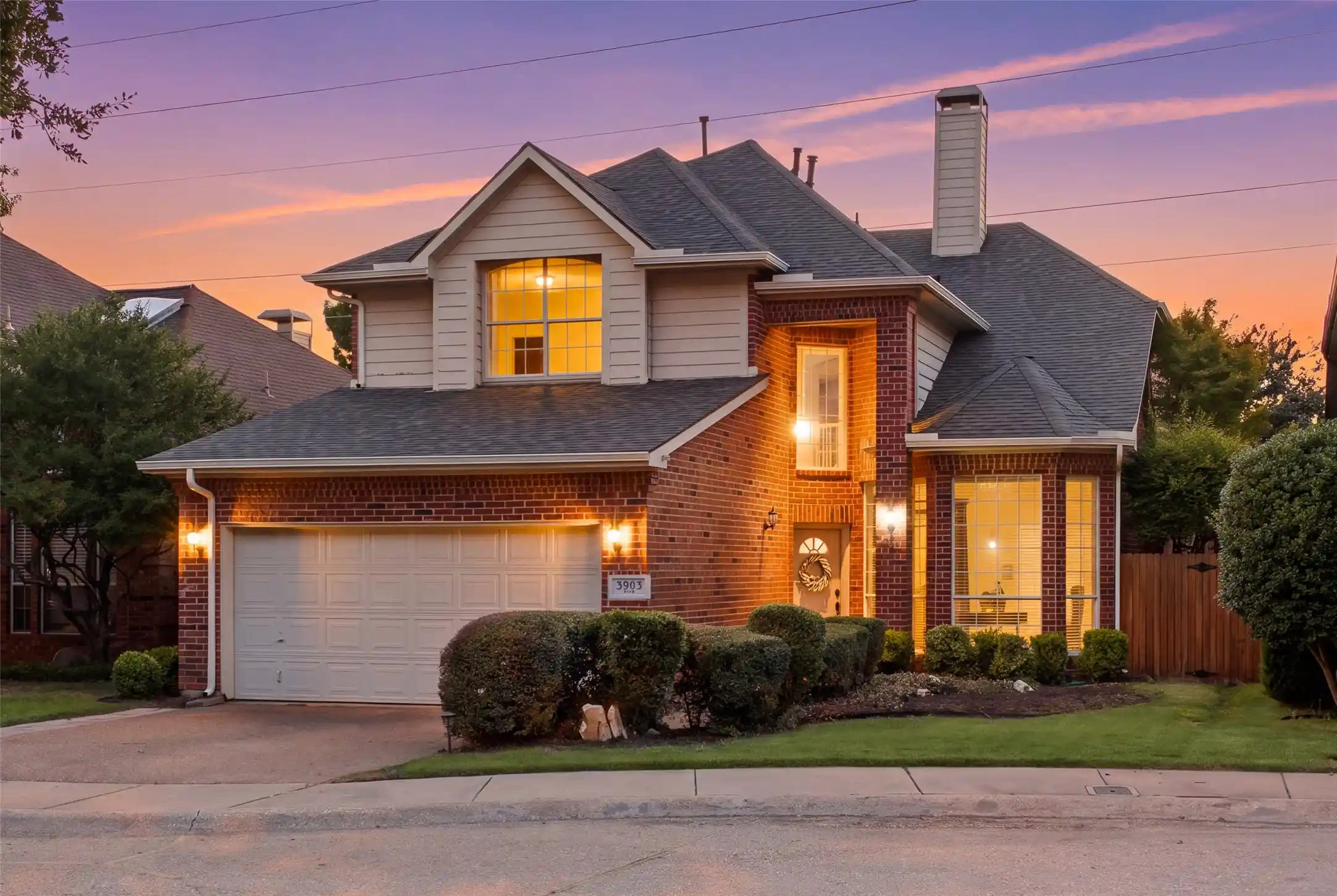 Photo 1 of Single family home for sale at 3903 Rive Ln, Addison, TX 75001 | MLS# 21371371 | Listing updated on 2026-10-28