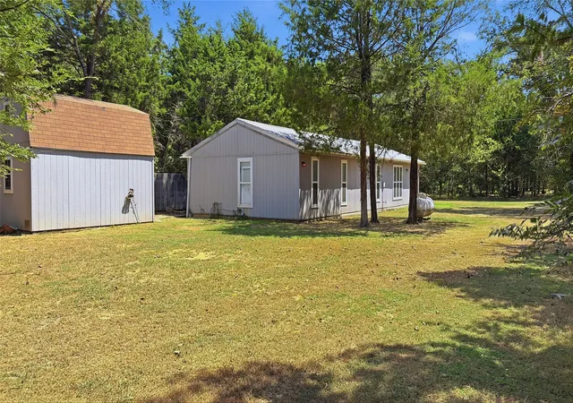 Photo 3 of Single family home for sale at 45 Country Pl Ln, Valley View, TX 76272 | MLS# 21367791 | Listing updated on 2026-08-29