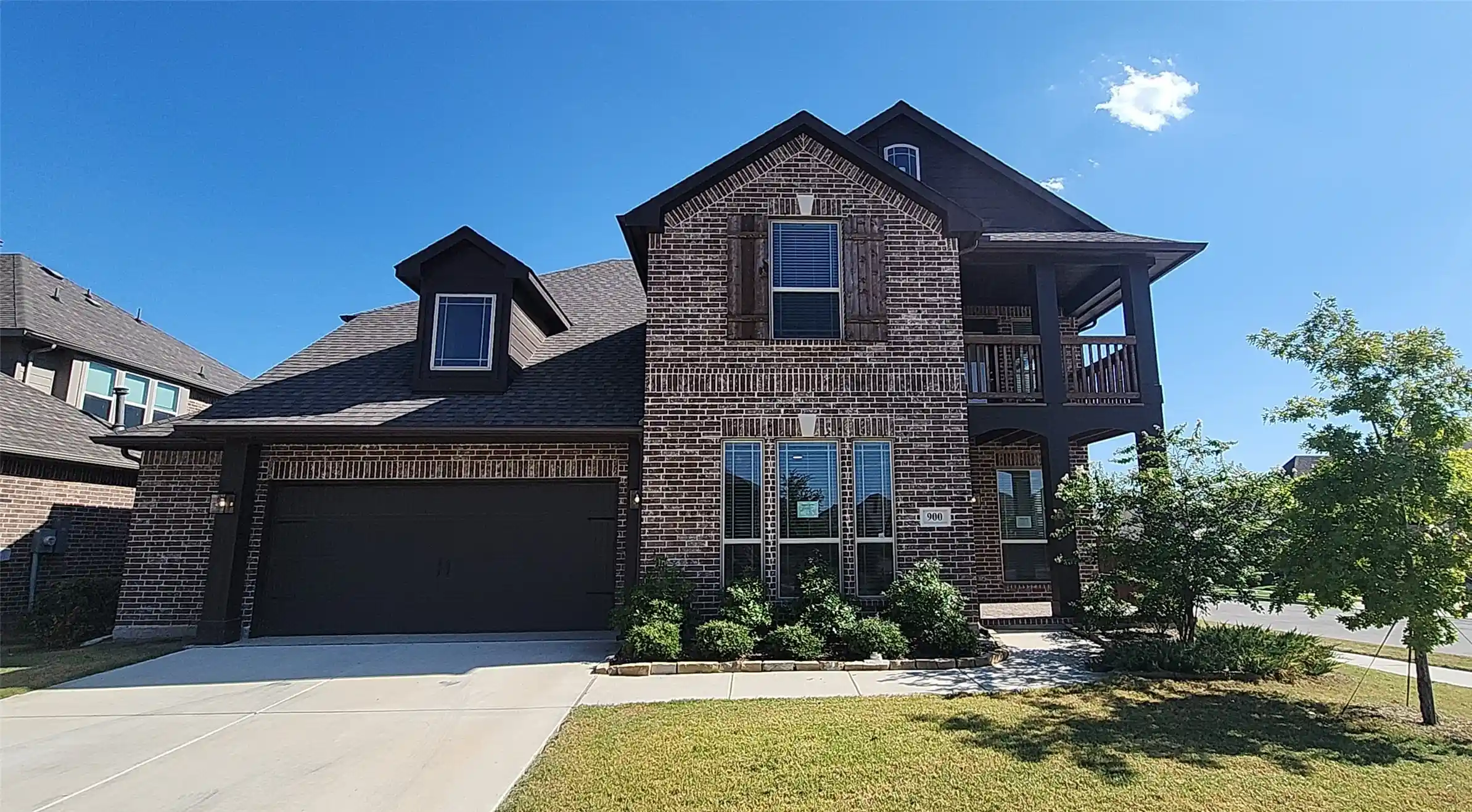 Photo 1 of Single family home for sale at 900 Superbloom Ave, Justin, TX 76247 | MLS# 21371652 | Listing updated on 2026-10-23