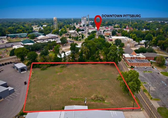 Photo 1 of Land for sale at 325 Jefferson St, Pittsburg, TX 75686 | MLS# 21371683 | Listing updated on 2026-08-28