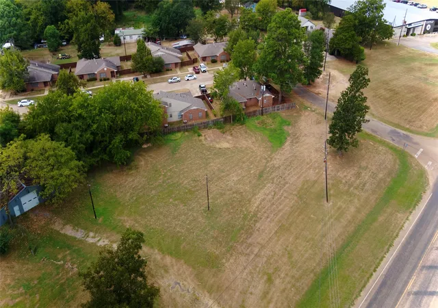 Photo 3 of Sale Pending at 312 & 314 Broach St, Pittsburg, TX 75686 | MLS# 21371678 | Listing updated on 2026-09-24