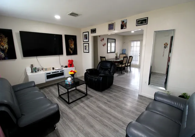 Photo 3 of Single family home for sale at 2969 Elder Dr, Mesquite, TX 75150 | MLS# 21371697 | Listing updated on 2026-08-28
