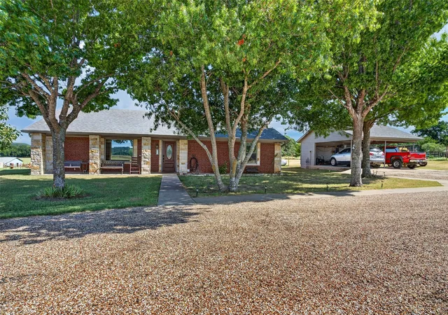 Photo 2 of Single family home for sale at 11121 E Hwy 84, Gatesville, TX 76528 | MLS# 21364563 | Listing updated on 2026-10-04