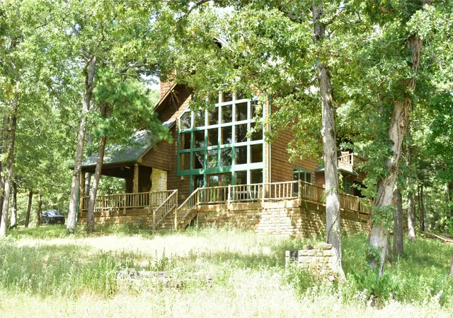 Photo 2 of House for sale at 961 County Rd 484, Palestine, TX 75803 | MLS# 21363713 | Listing updated on 2026-10-07