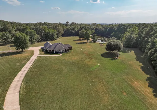 Photo 3 of Sale Pending at 9395 Locust Hill Rd, Greenwood, LA 71033 | MLS# 21370584 | Listing updated on 2026-09-25