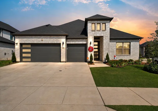Photo 1 of Sale Pending at 3701 Turpin Dr, Princeton, TX 75071 | MLS# 21369865 | Listing updated on 2026-09-29
