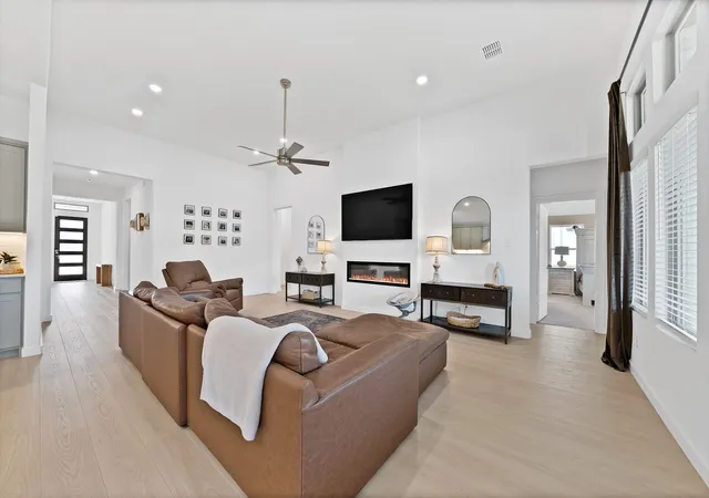 Photo 3 of Sale Pending at 3701 Turpin Dr, Princeton, TX 75071 | MLS# 21369865 | Listing updated on 2026-09-29