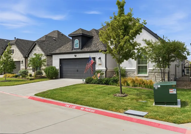 Photo 3 of Single family home for sale at 1664 Madrid Wy, Rockwall, TX 75087 | MLS# 21371730 | Listing updated on 2026-09-26