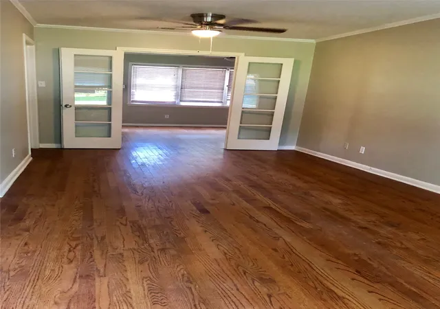 Photo 3 of Sale Pending at 414 Pittman St, Richardson, TX 75081 | MLS# 21370815 | Listing updated on 2026-09-26