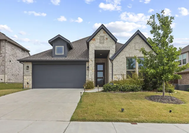 Photo 2 of Single family home for sale at 3001 Sierra Trl, Melissa, TX 75454 | MLS# 21364119 | Listing updated on 2026-09-19