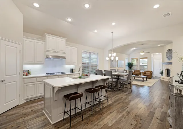 Photo 2 of Single family home for sale at 509 Lake Livingston Trl, Mc Kinney, TX 75071 | MLS# 21371603 | Listing updated on 2026-08-30
