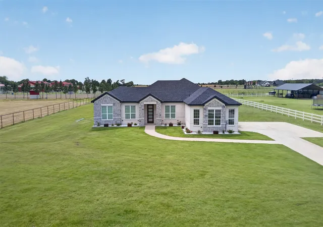 Photo 2 of Single family home for sale at 4209 County Road 2512, Royse City, TX 75189 | MLS# 21371768 | Listing updated on 2026-09-26