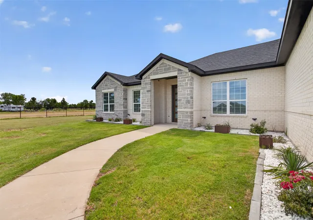Photo 4 of Single family home for sale at 4209 County Road 2512, Royse City, TX 75189 | MLS# 21371768 | Listing updated on 2026-09-26