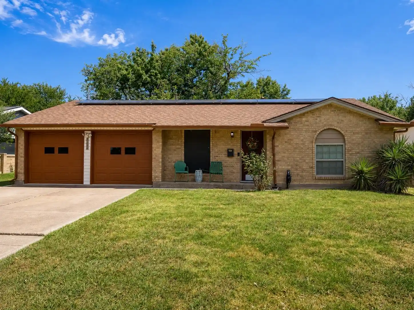 Photo 1 of Single family home for sale at 3122 Lark Ln, Irving, TX 75062 | MLS# 21368723 | Listing updated on 2026-10-11