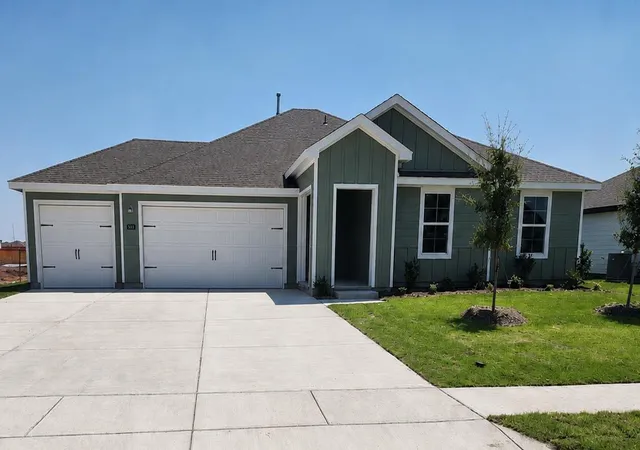 Photo 1 of Single family home for sale at 505 White Willow Dr, Nevada, TX 75173 | MLS# 21371821 | Listing updated on 2026-10-05