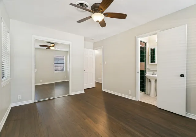 Photo 3 of Single family home for sale at 2952 Lavita Ln, Farmers Branch, TX 75234 | MLS# 21369651 | Listing updated on 2026-08-30