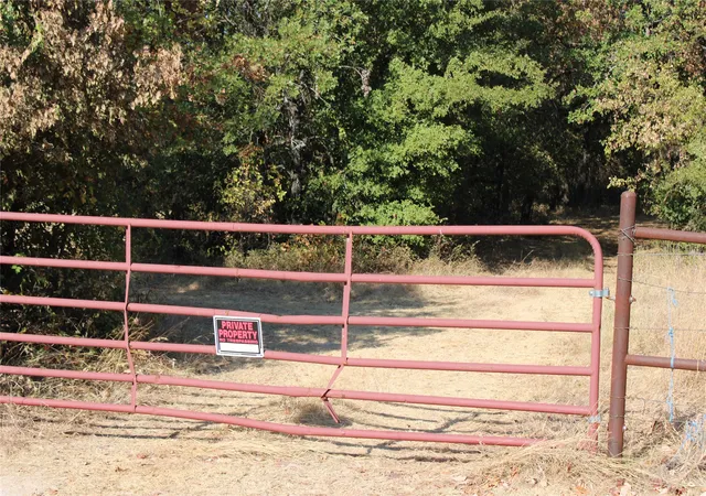 Photo 3 of Land for sale at 20Ac Cr County Road 3440 Road, Paradise, TX 76073 | MLS# 21371837 | Listing updated on 2026-08-28
