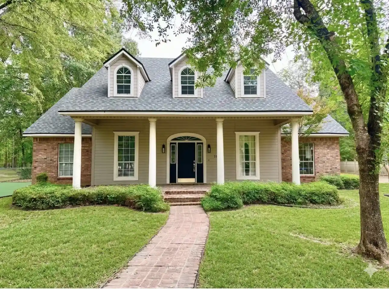 Single family home for sale at 2804 Cypress Village Dr, Benton, LA 71006 | MLS# 21371856