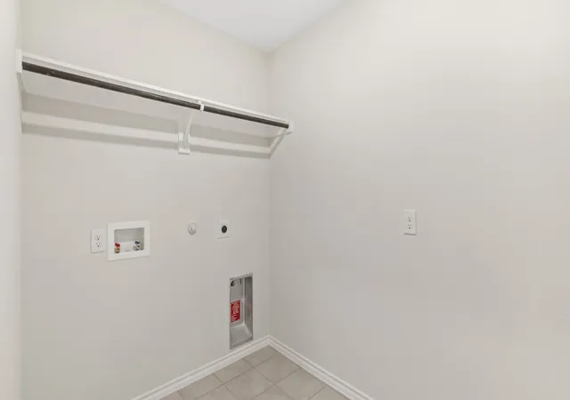 Photo 32 of Single family home for sale at 3037 Hidden Valley Dr, Lindale, TX 75771 | MLS# 21371920 | Listing updated on 2026-10-02