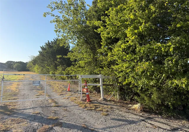 Photo 3 of Land for sale at 13301 Greengrove Ln, Dallas, TX 75253 | MLS# 21368602 | Listing updated on 2026-08-28